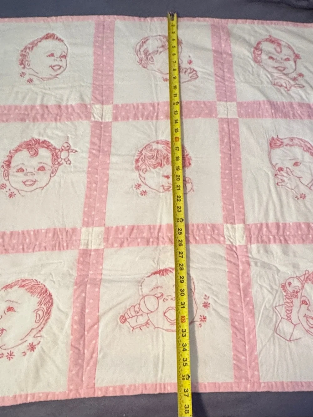 🩵 Vintage-Inspired Pink and White Baby Quilt - Soft Nursery Throw